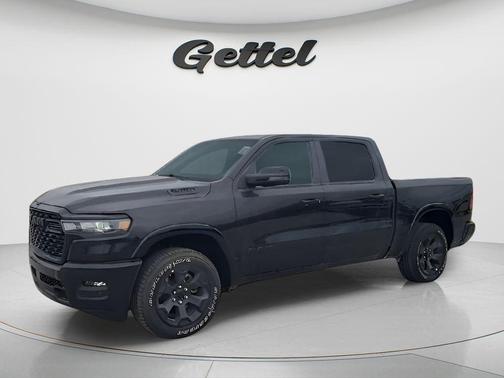 Diamond Black Crystal Pearlcoat 2026 RAM 1500 Big Horn/Lone Star