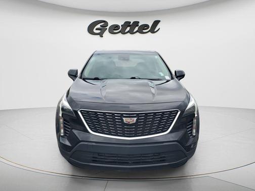 Stellar Black Metallic 2023 Cadillac XT4 Luxury