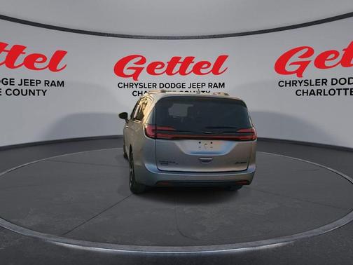 2021 Chrysler Pacifica Hybrid Limited