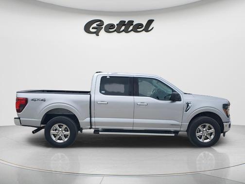 ICONIC SILVER METALLIC 2024 Ford F-150 XLT