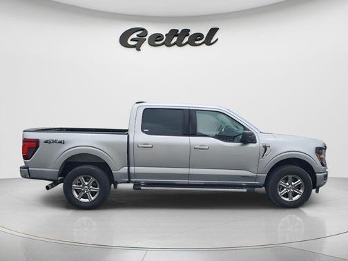 ICONIC SILVER METALLIC 2024 Ford F-150 XLT