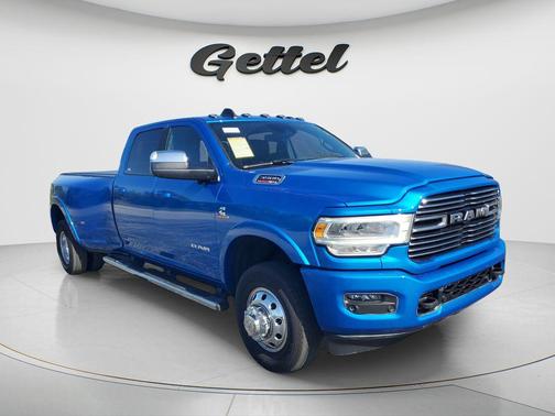 Hydro Blue Pearlcoat 2021 RAM 3500 Laramie Crew Cab 4x4 8' Box