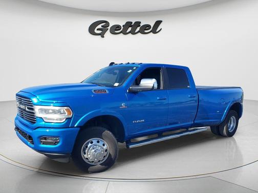 Hydro Blue Pearlcoat 2021 RAM 3500 Laramie Crew Cab 4x4 8' Box