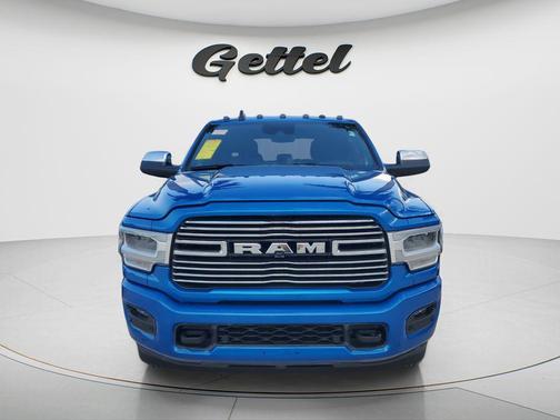 Hydro Blue Pearlcoat 2021 RAM 3500 Laramie Crew Cab 4x4 8' Box