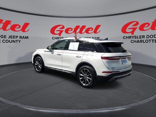 2020 Lincoln Corsair Standard