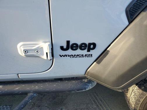 2022 Jeep Wrangler Unlimited Sport Altitude