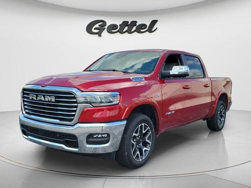 Molten Red Pearlcoat 2026 RAM 1500 Laramie