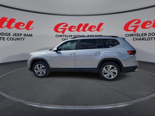 2022 Volkswagen Atlas 3.6L SE w/Technology