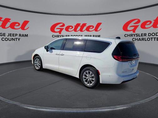2025 Chrysler Pacifica L