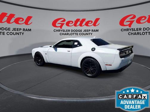 2022 Dodge Challenger R/T Scat Pack Widebody