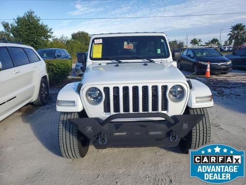 2022 Jeep Wrangler Unlimited 4xe Sahara