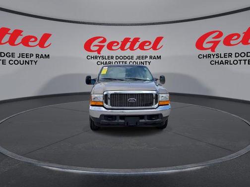 2000 Ford Excursion XLT