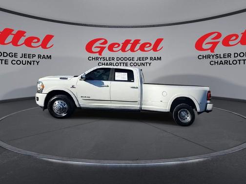 2022 RAM 3500 Limited Crew Cab 4x2 8' Box