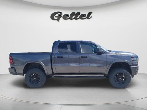 Granite Crystal Metallic Clearcoat 2026 RAM 1500 Big Horn/Lone Star