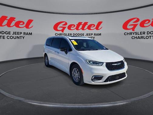 2025 Chrysler Pacifica L