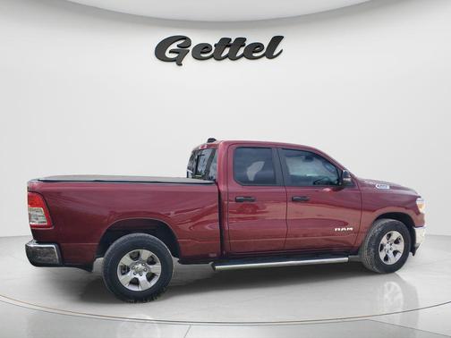 Delmonico Red Pearlcoat 2023 RAM 1500 Big Horn/Lone Star