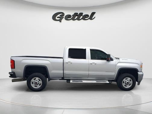 Quicksilver Metallic 2017 GMC Sierra 2500 SLE