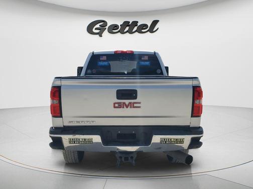Quicksilver Metallic 2017 GMC Sierra 2500 SLE