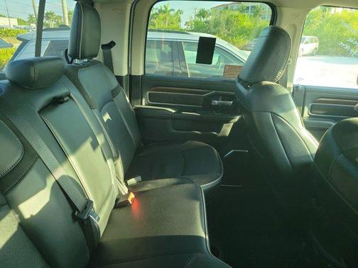 2022 RAM 2500 Big Horn Crew Cab 4x4 6'4' Box