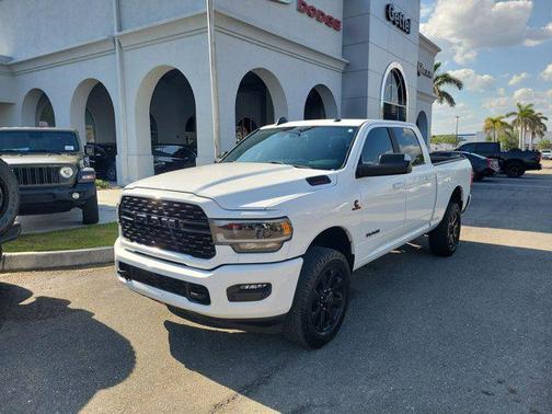 2022 RAM 2500 Big Horn Crew Cab 4x4 6'4' Box