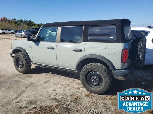 2022 Ford Bronco Black Diamond