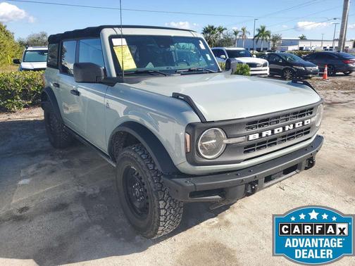 2022 Ford Bronco Black Diamond