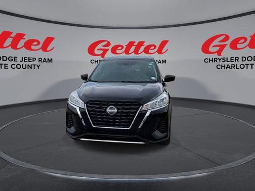 2022 Nissan Kicks S