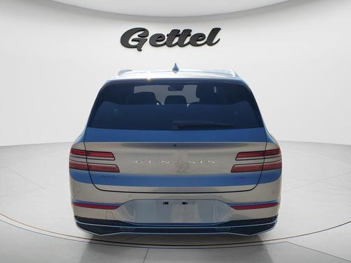 Savile Silver 2025 Genesis GV80 2.5T