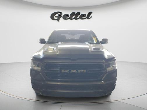 Granite Crystal Metallic Clearcoat 2020 RAM 1500 Laramie