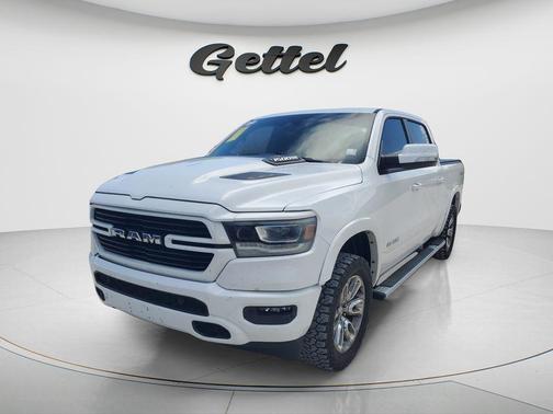 Bright White Clearcoat 2021 RAM 1500 Laramie