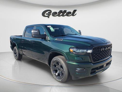 Serrano Green Metallic 2026 RAM 1500 Big Horn/Lone Star