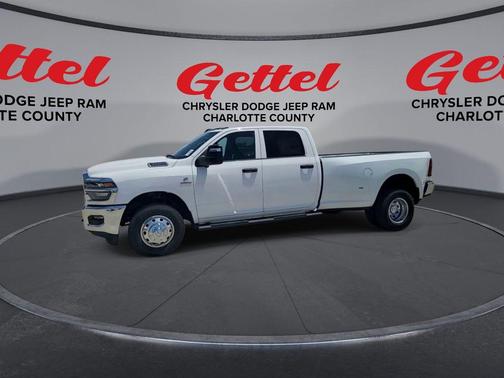 2025 RAM 3500 Tradesman Crew Cab 4x2 8' Box