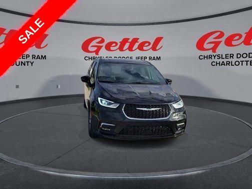 2025 Chrysler Pacifica L