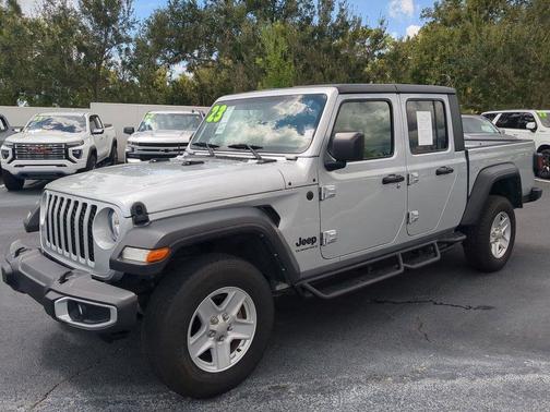 2023 Jeep Gladiator Sport S