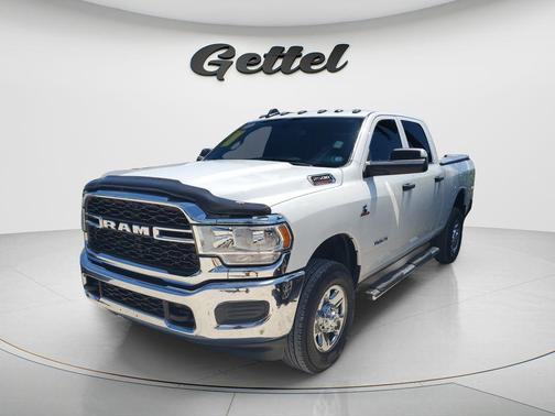 Bright White Clearcoat 2021 RAM 2500 Tradesman Crew Cab 4x4 6'4' Box