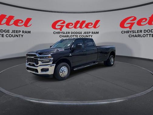 2025 RAM 3500 Tradesman Crew Cab 4x2 8' Box