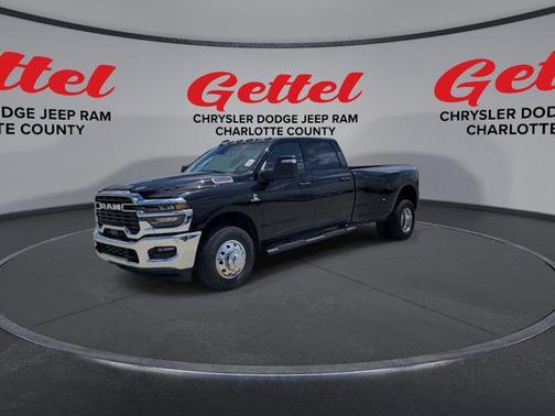 2025 RAM 3500 Tradesman Crew Cab 4x2 8' Box
