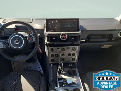 2024 INEOS Grenadier AWD