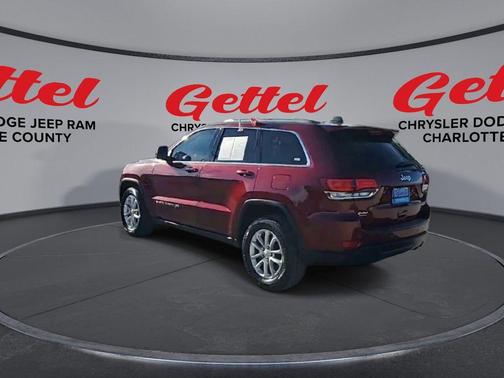2021 Jeep Grand Cherokee Laredo