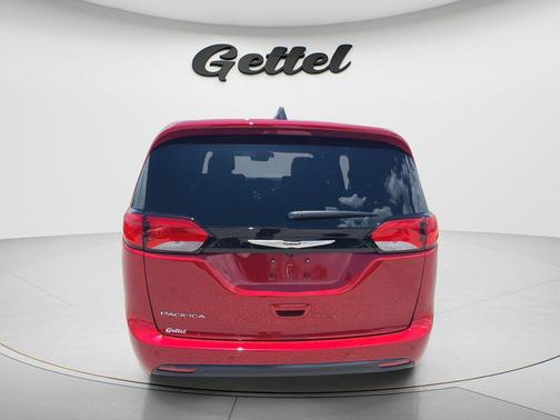 red hot pearlcoat 2027 Chrysler Pacifica LX