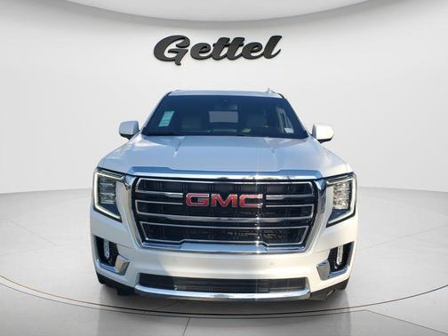 White Frost Tricoat 2021 GMC Yukon SLT