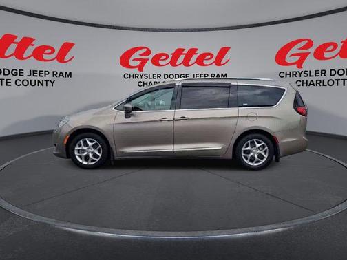 2018 Chrysler Pacifica Touring-L
