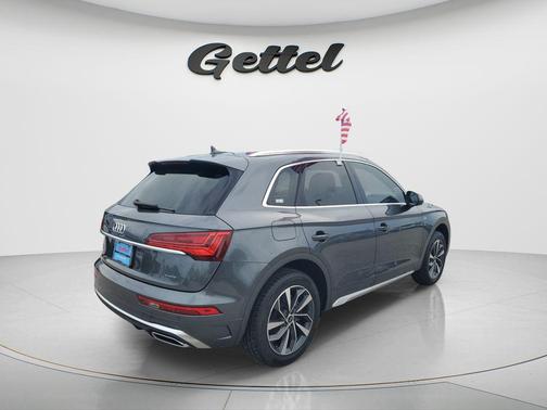 2023 Audi Q5 45 S line Premium Plus