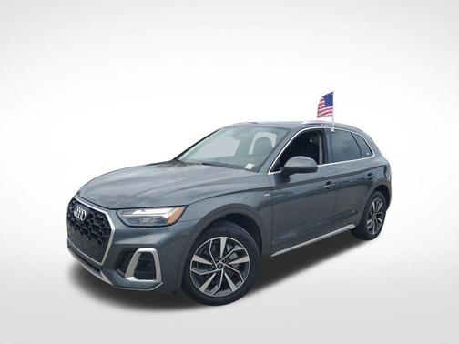 2023 Audi Q5 45 S line Premium Plus
