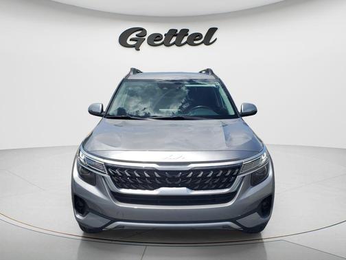 Steel Gray 2023 Kia Seltos Nightfall Edition