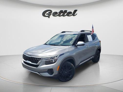Steel Gray 2023 Kia Seltos Nightfall Edition