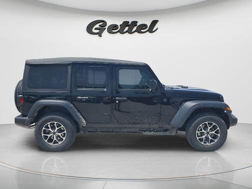 Black Clearcoat 2026 Jeep Wrangler Sport S
