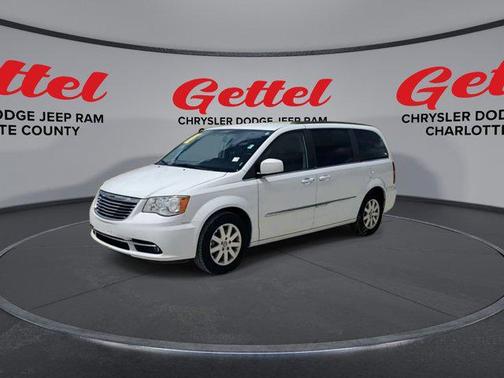 2014 Chrysler Town & Country Touring