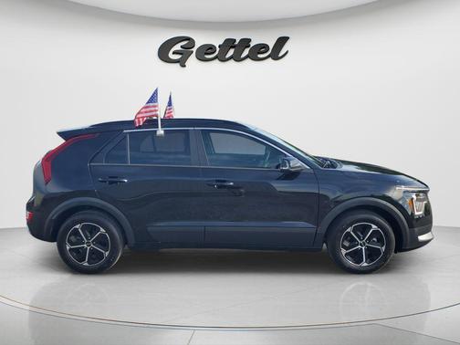 Aurora Black Pearl 2025 Kia Niro EX