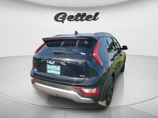 Aurora Black Pearl 2025 Kia Niro EX